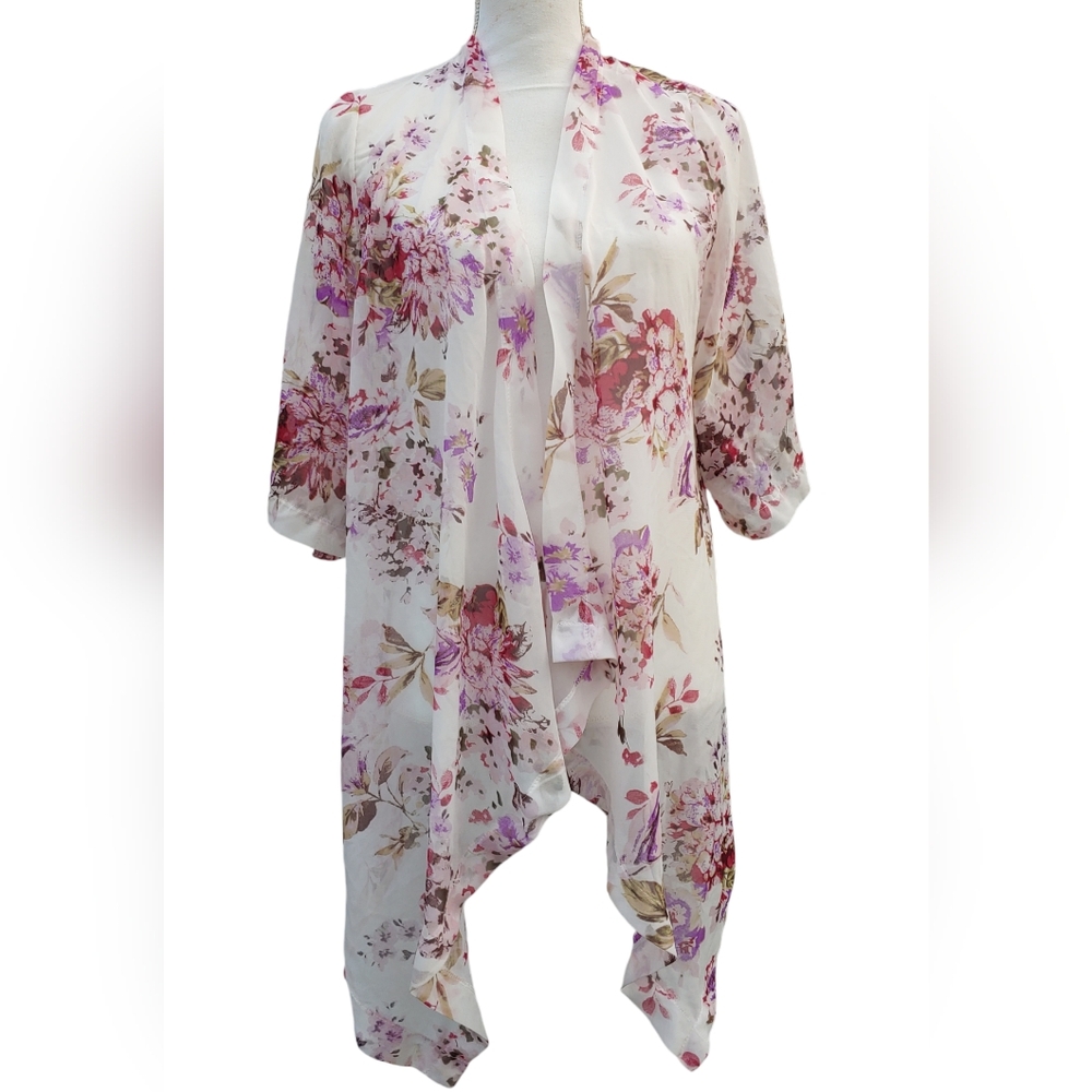 No Brand Tag Sheer Cover Up Duster Over Lay Top Floral Feminine Medium